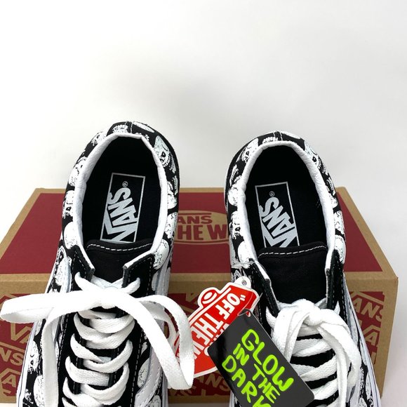 VANS  Old Skool Tm Glow Skulls Suede Canvas Men's Size - Picture 4 of 9